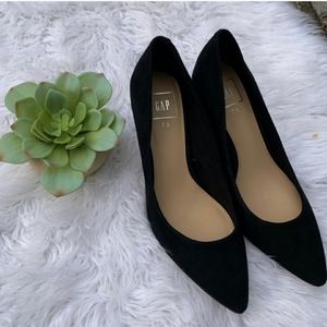 Black GAP Kitten Heels